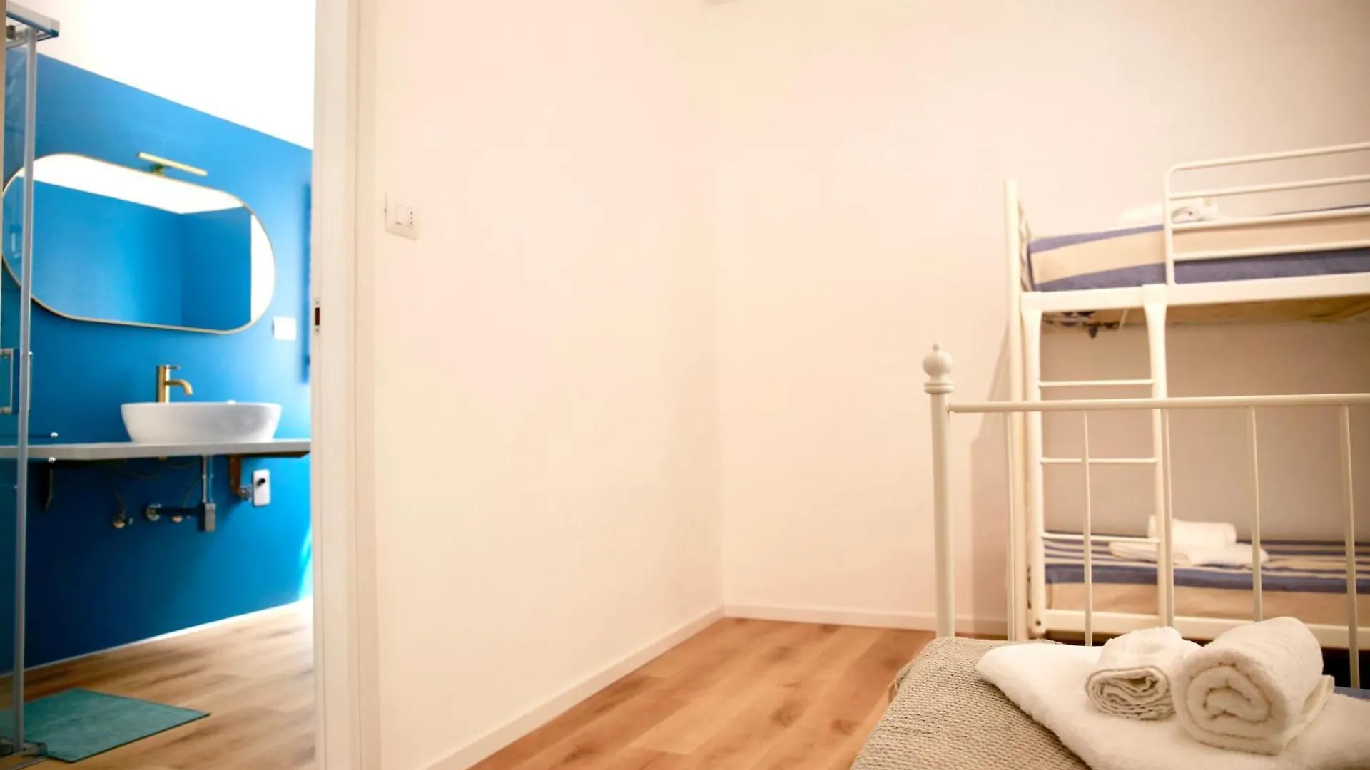 Rimini Casa Vacanze 0*,  Italia